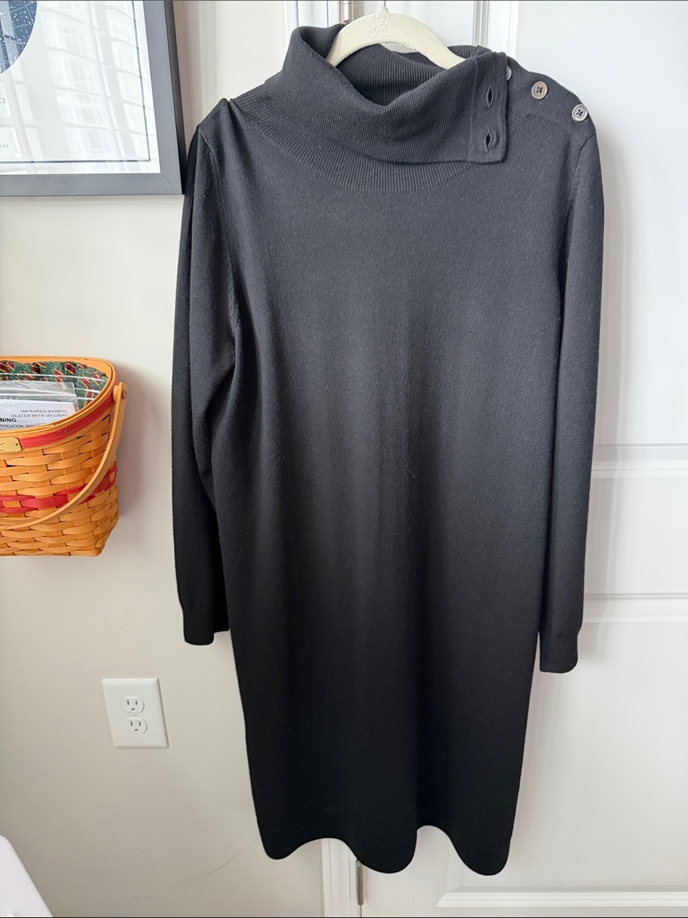 Black Midi length Sweater Knit Turtleneck Dress size Medium 40